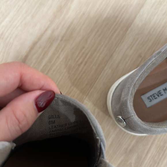 Steve Madden suede leather slip on sneakers gray W6 - Picture 6 of 6